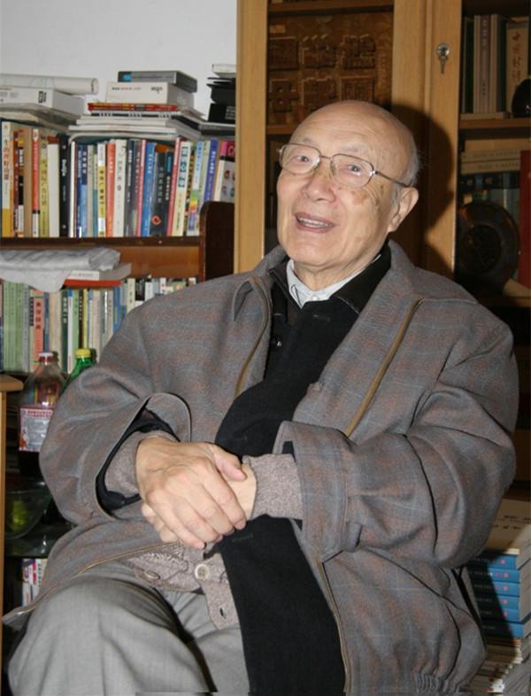 詩人屠岸逝世，享年94歲