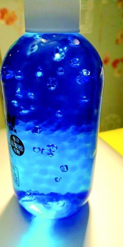 網(wǎng)售“無(wú)害”水彈槍輕松擊穿雞蛋 多為三無(wú)產(chǎn)品