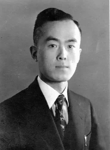 胡適、徐志摩、冰心的大學(xué)生涯怎么度過？