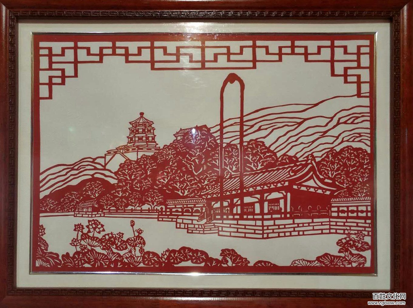 著名紙雕藝術(shù)家劉喜成亮相中國(guó)航空節(jié)
