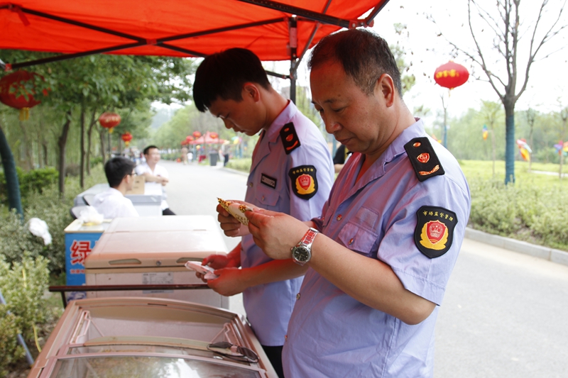 不忘初心 加強食品安全監(jiān)督檢查