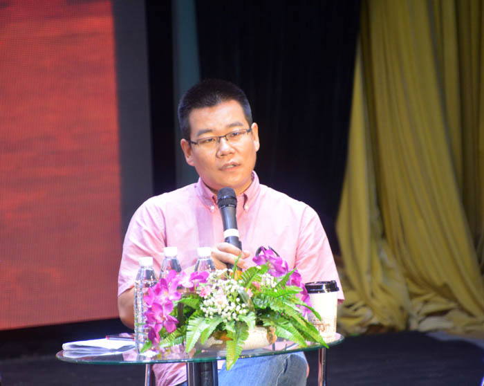 小說家須一瓜做客“百川匯?！ぷ骷掖笾v堂”