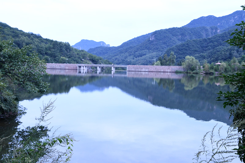 秋高氣爽玉渡山