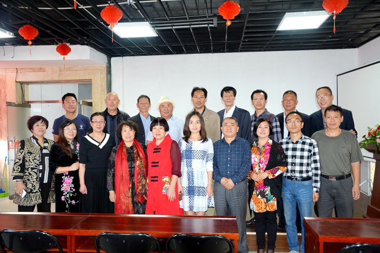 北京易敘文化傳媒有限公司暨正念融媒體中心、北京安泰御康中醫(yī)醫(yī)學(xué)研究院培訓(xùn)基地揭牌儀式隆重舉行