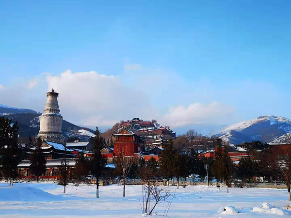 雪中五臺(tái)山