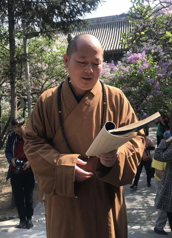 己亥法源寺丁香詩會——我在等風(fēng)，也等你！