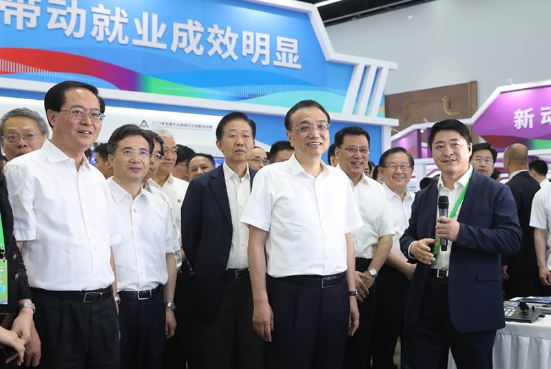 進(jìn)一步提升“雙創(chuàng)”水平 更好發(fā)揮穩(wěn)就業(yè)促創(chuàng)新增強新動能作用