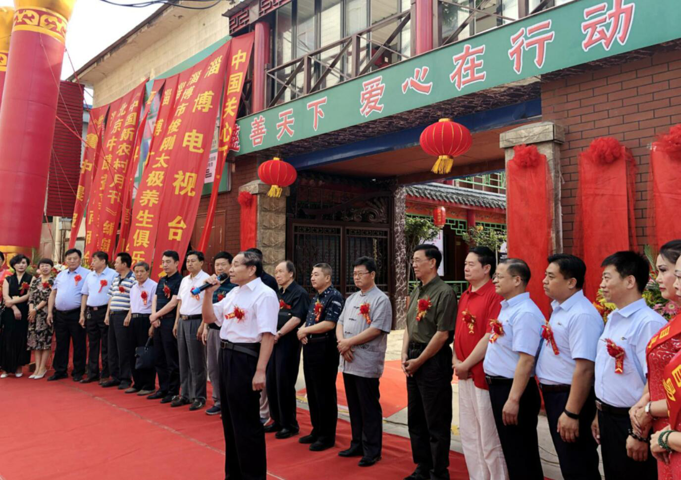 防控矯正青少年視力，關心下一代身心健康