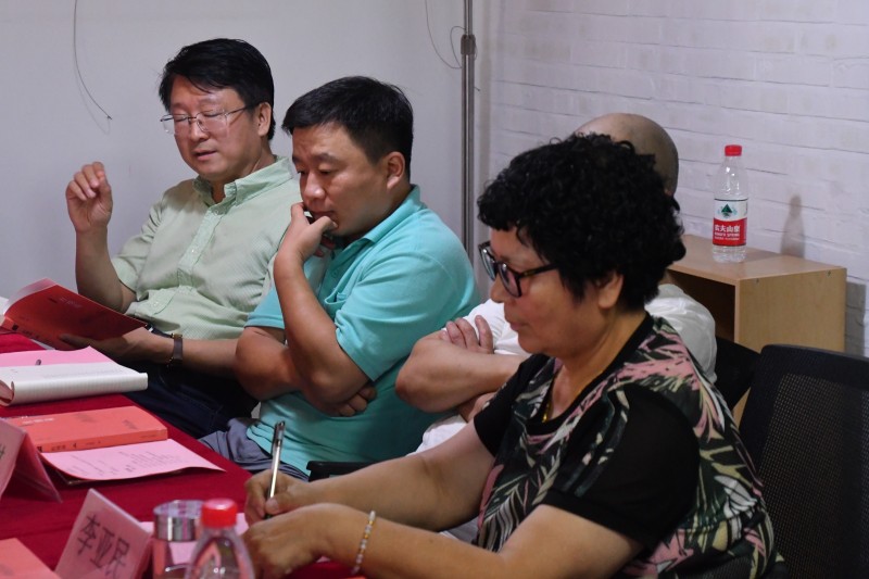 李亞民長篇小說《紅繡荷》研討會在京舉辦…