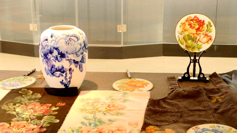著名旅日畫家劉元紅“牡丹之歌”主題系列作品展開幕