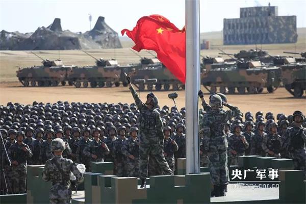 閱兵·檔案|2017慶祝建軍90周年閱兵:野戰(zhàn)化沙場點兵