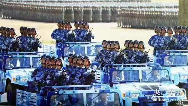 閱兵·檔案|2017慶祝建軍90周年閱兵:野戰(zhàn)化沙場點兵