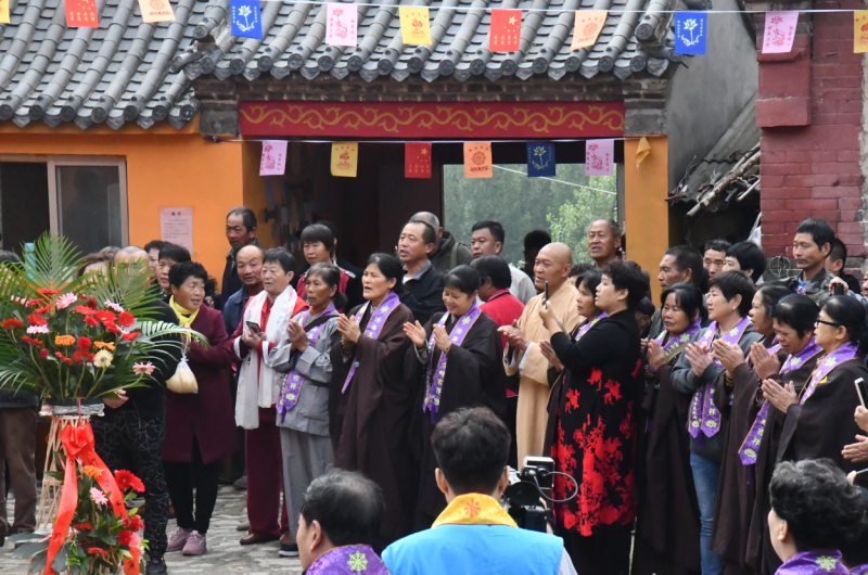 山東淄博竹林寺開(kāi)光法會(huì)暨禪林書(shū)畫(huà)展舉行