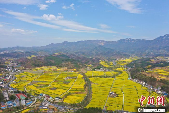 限流、AR測(cè)溫……為了五一假期 各地景區(qū)拼了