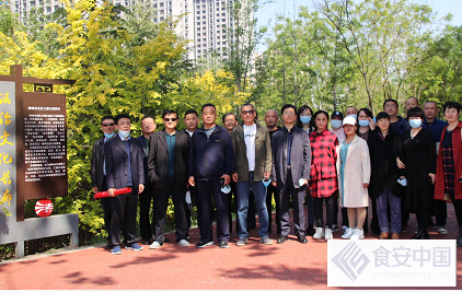 山東聊城市農(nóng)業(yè)機(jī)械科學(xué)研究所:創(chuàng)建文明單位 參觀普法長廊