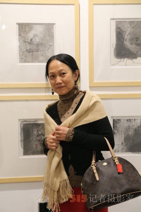 詩人、畫家、作家馬莉