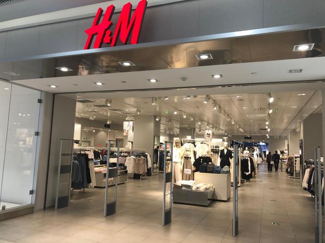 H&M抵制新疆棉花事件，鄭州不買賬，記者探訪：退貨、拒買成常態(tài)