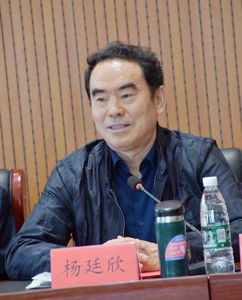 中國(guó)文藝名家“品讀大美贛鄱 放歌萬(wàn)年石鎮(zhèn)”采風(fēng)系列活動(dòng)成功舉辦