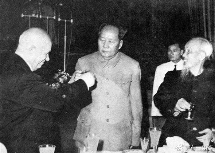 對越作戰(zhàn)后為何楊得志與許世友一個榮升一個榮退