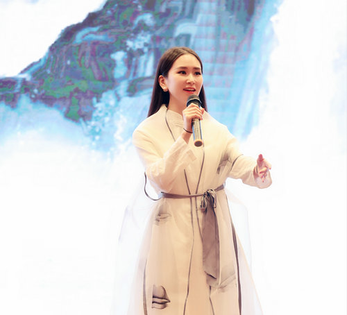 中華詩詞學(xué)會演藝界詩詞工作委員會成立暨詩詞吟誦大會在京舉行
