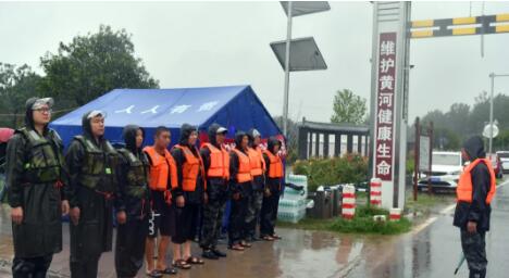 五問河南特大暴雨：這里為何成為全國強降雨中心？