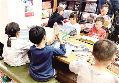 誰(shuí)來(lái)指導(dǎo)少兒閱讀