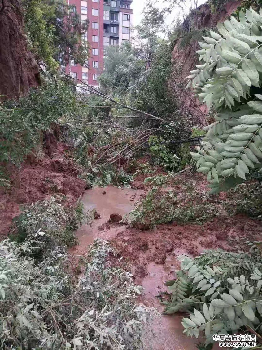 暴雨下的滎陽洞林寺受災(zāi)實(shí)況，千年古剎災(zāi)后修建迫在眉睫