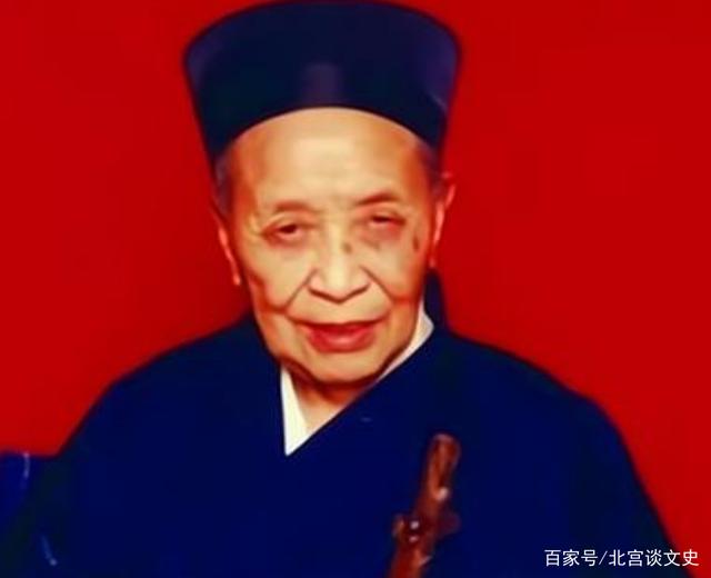 武當?shù)拦美钫\玉：活到118歲，晚年生黑發(fā)長新牙，臨終留下三個字