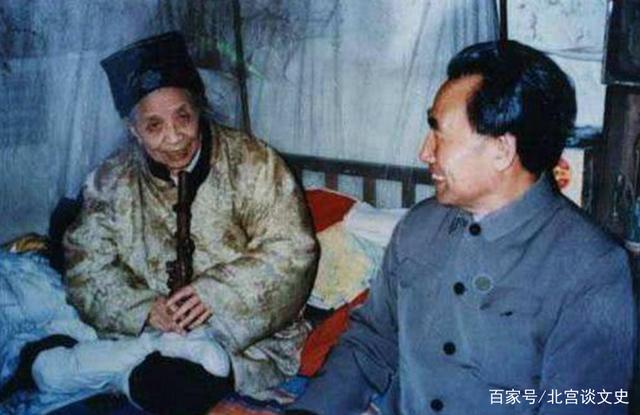 武當?shù)拦美钫\玉：活到118歲，晚年生黑發(fā)長新牙，臨終留下三個字
