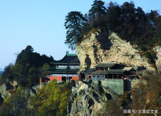武當?shù)拦美钫\玉：活到118歲，晚年生黑發(fā)長新牙，臨終留下三個字