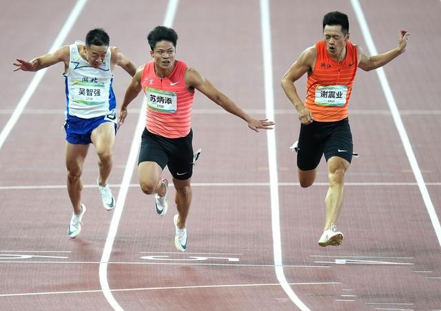 全運400米集體爆發(fā)！26歲四川飛人45秒54奪金 前三名均打開46秒