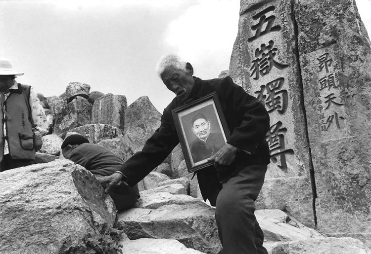 老一輩的愛情，比青春偶像劇里更甜