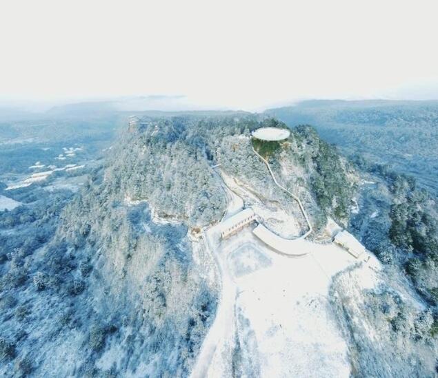 廣安五華山旅游區(qū)邀游客免費耍雪