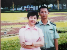 致敬《在延安文藝座談會上的講話》發(fā)表80周年詩34首 致敬《在延安文藝座談會上的講話》發(fā)表80周年詩34首