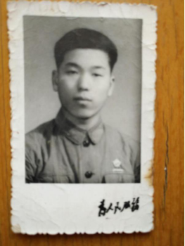 致敬《在延安文藝座談會上的講話》發(fā)表80周年詩34首 致敬《在延安文藝座談會上的講話》發(fā)表80周年詩34首