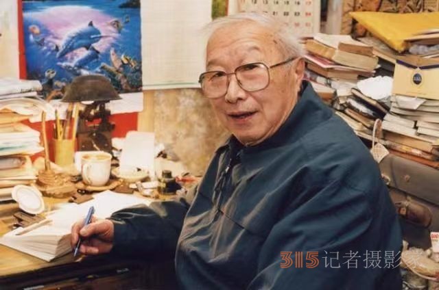 100歲的任溶溶，曾經(jīng)是小孩，永遠(yuǎn)懂小孩