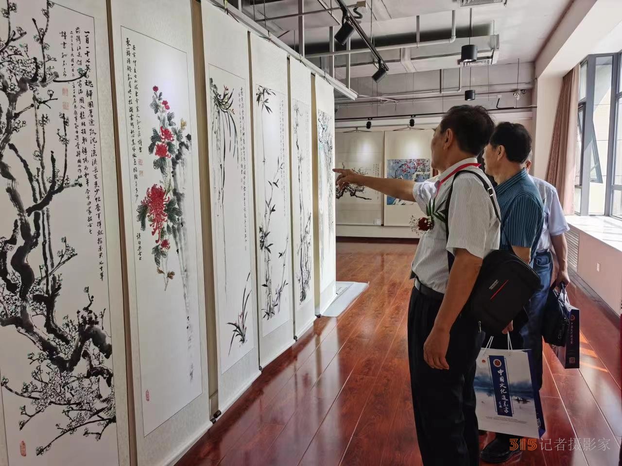 孫家聲的個(gè)人書畫展 一場(chǎng)視覺(jué)的饕餮大餐