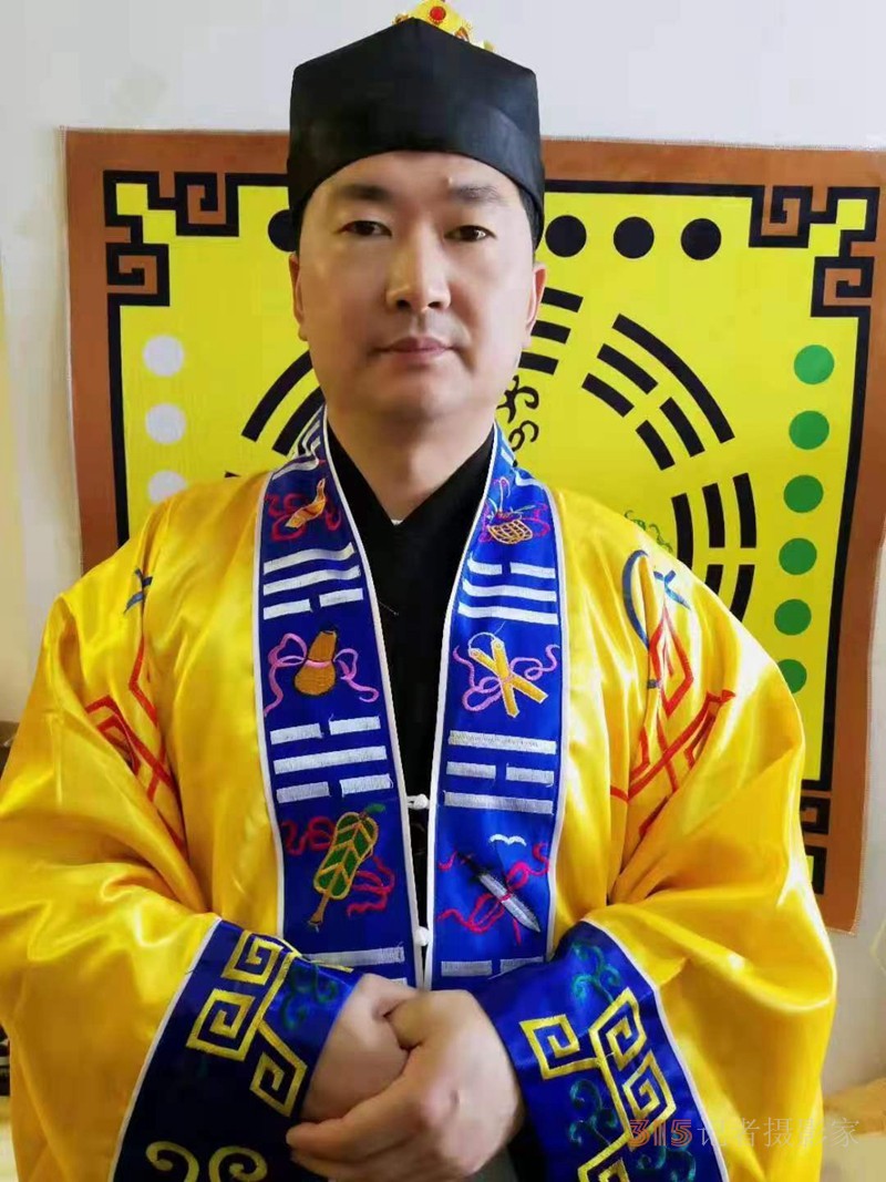 張齊山:道醫(yī)師、非藥物能量調(diào)理師