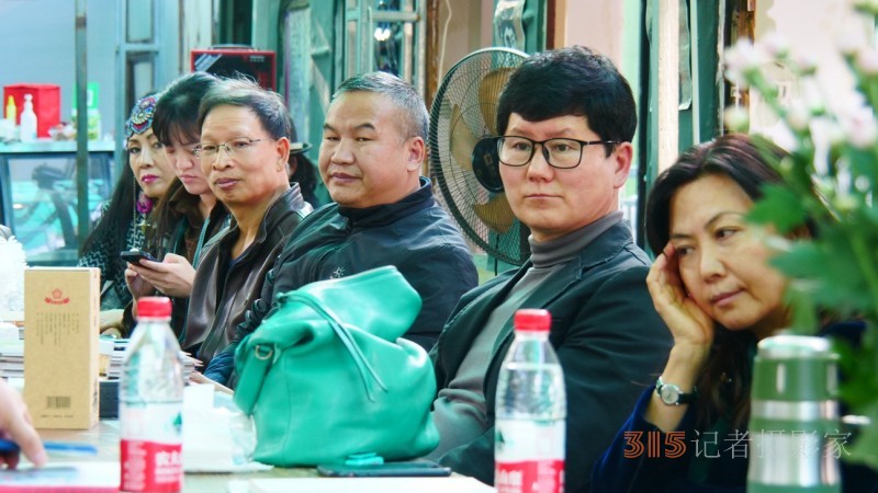 藍色老虎之聲：詩人藝術家紀念于貞志朗誦會在京舉辦