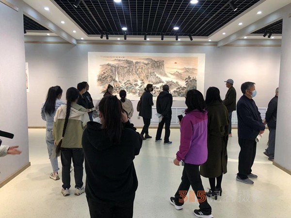 河北遵化：公共圖書館、文化館服務宣傳周暨郝麗茹中國畫作品展活動