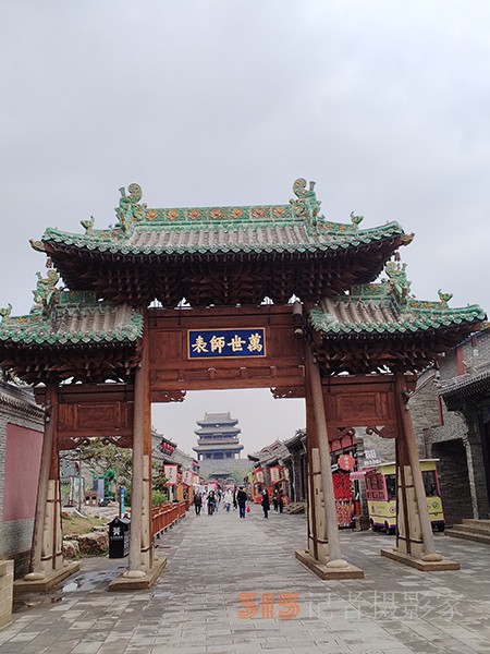 錯峰出游打卡太原古縣城及蒙山大佛