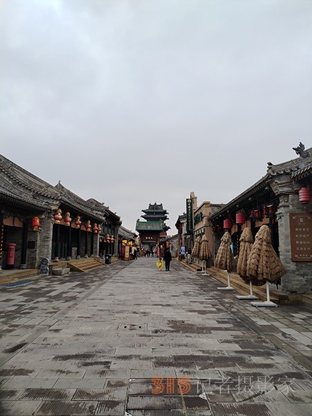 錯峰出游打卡太原古縣城及蒙山大佛