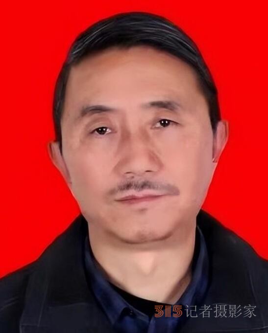 張聯(lián)賞析詩(shī)人馬勇詩(shī)歌作品現(xiàn)象_——在云南地理上空飛翔著一只奇特的黃鸝鳥