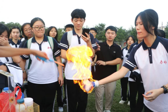 柴時鐘： 創(chuàng)新求進(jìn) 科技強(qiáng)國