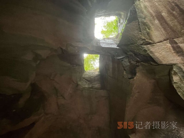 三百扇古石窗洞見(jiàn)三門(mén)海岸“仙境”變遷