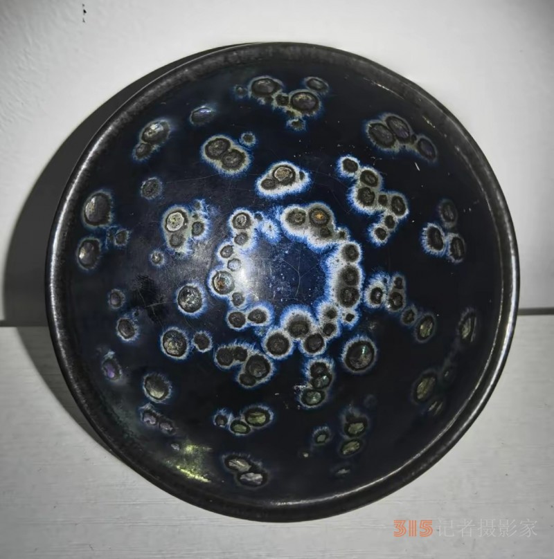 杭州二百大古玩市場驚現(xiàn)稀世奇珍， 填補我國重要收藏空白