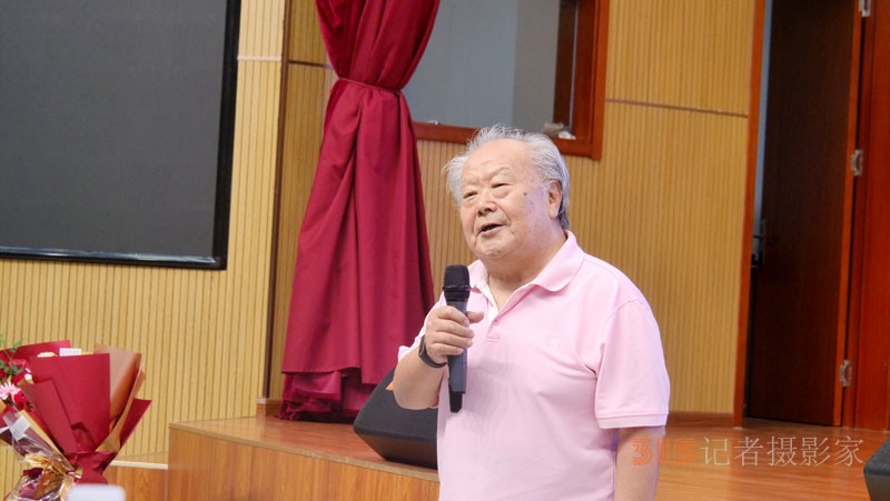 中國人民抗日戰(zhàn)爭暨世界反法西斯戰(zhàn)爭勝利八十周年秦克新作曲趙文媛演唱視頻演播會在淄博舉行